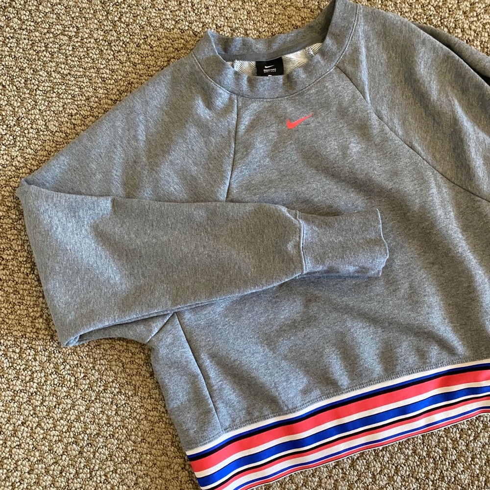 Nike sweatshirt